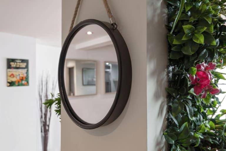 Guestready - Superbe Maison De Ville Duplex Lyon Kültér fotó
